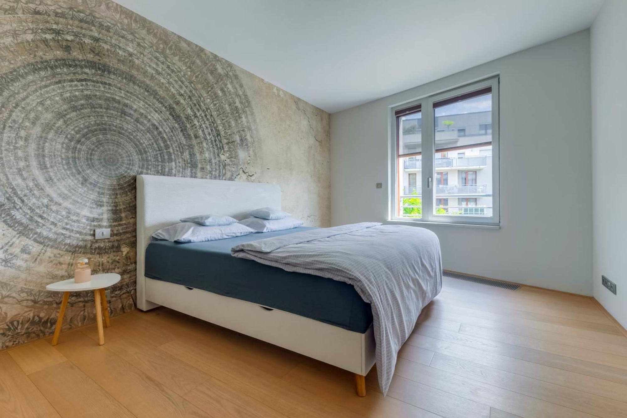 Moderni S Terasou, 2 Loznice, Parkovani V Cene, Blizko Metra, 15 Min Do Centra Apartamento *